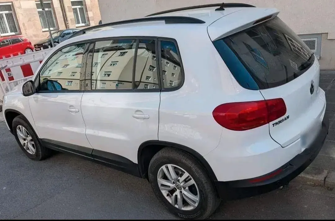Gebraucht VW Tiguan 122 PS (89 kW) 2012 Weiß SUV