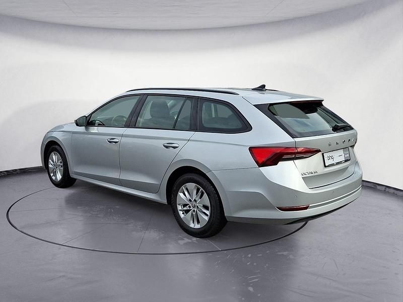 Gebraucht Skoda Octavia Ambition 116 PS (85 kW) 2022 Silber Kombi
