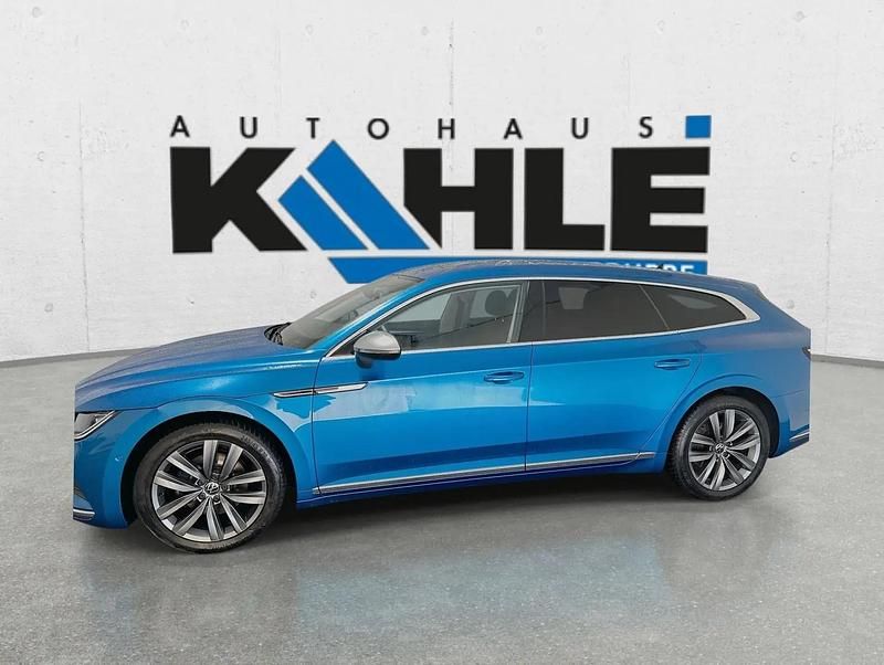 Gebraucht VW Arteon Elegance 150 PS (110 kW) 2023 Blau Limousine