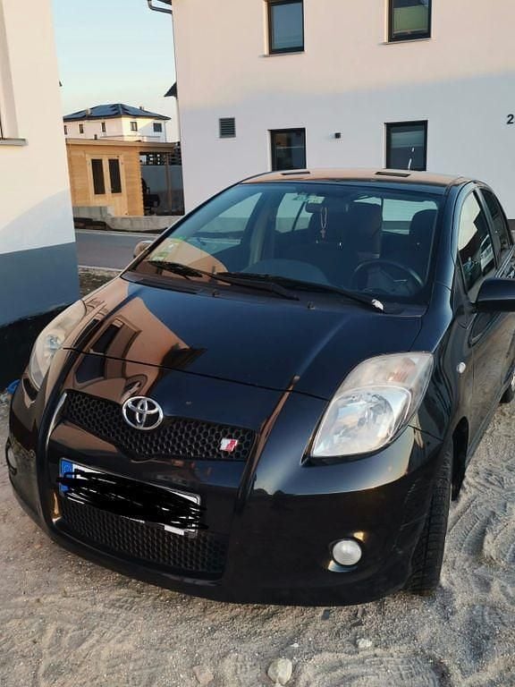 Gebraucht Toyota Yaris 133 PS (97 kW) 2007 Schwarz Kleinwagen