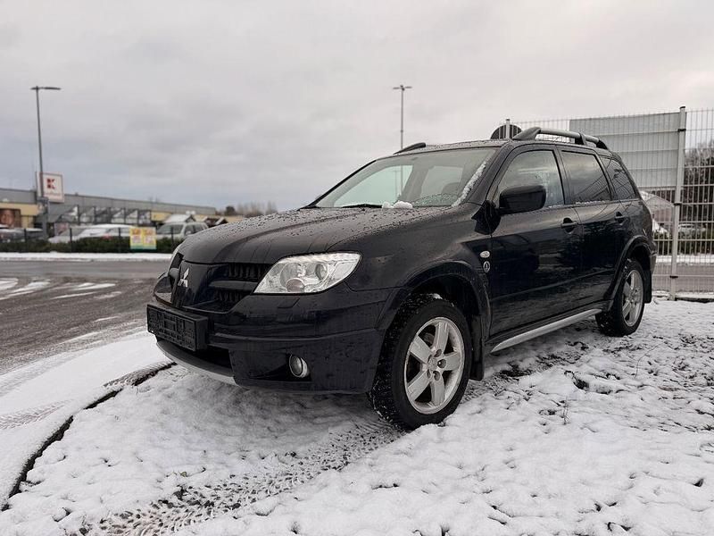 Gebraucht Mitsubishi Outlander Intense 160 PS (117 kW) 2005 Schwarz SUV