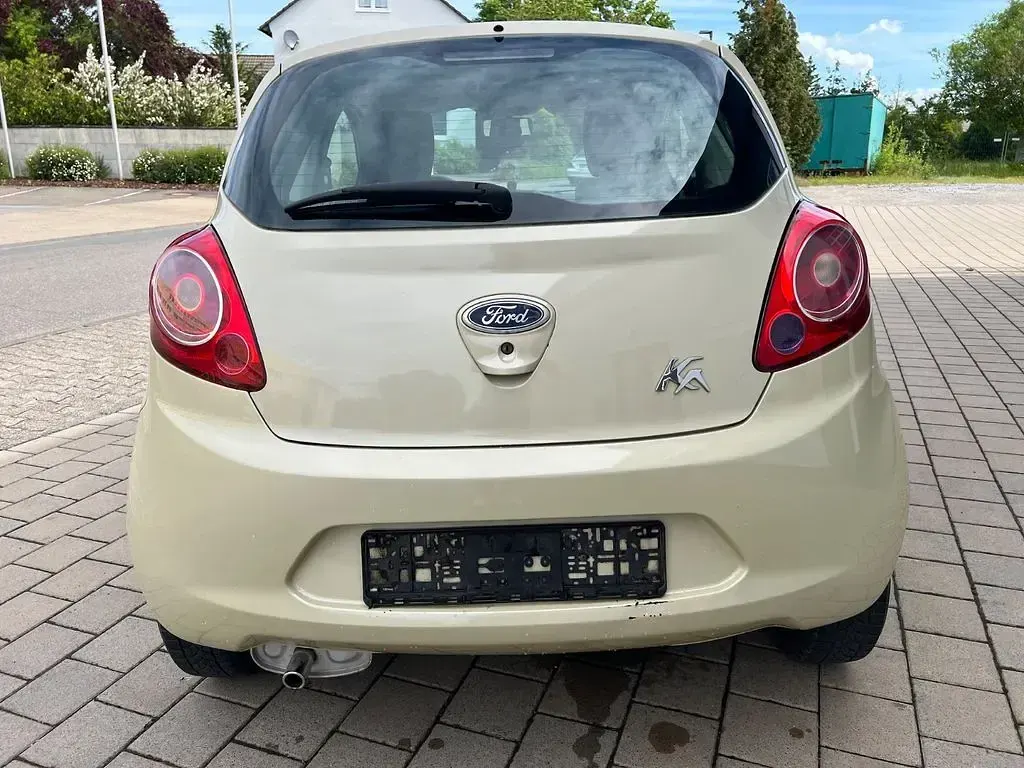 Gebraucht Ford Ka Titanium 69 PS (50 kW) 2009 Beige Kleinwagen