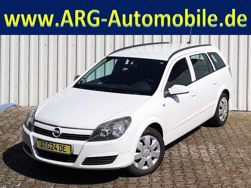 Weiß Gebraucht 2005 Opel Astra Edition Kombi | 3.900 € - Bild 1/4
