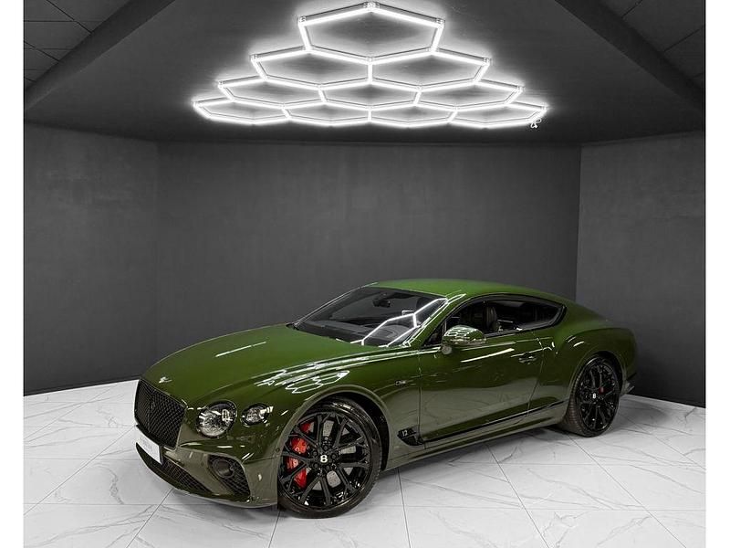 Gebraucht Bentley Continental GT 659 PS (484 kW) 2024 Grün