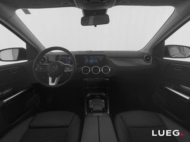 Gebraucht Mercedes E250 Progressive 160 PS (117 kW) 2022 Schwarz Limousine