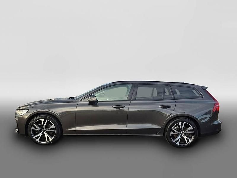 Gebraucht Volvo V60 Plus 197 PS (144 kW) 2025 Grau Kombi