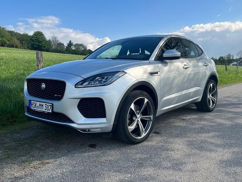 Second-hand Jaguar E-Pace R-Dynamic 249 CP (183 kW) 2018 Argintiu SUV