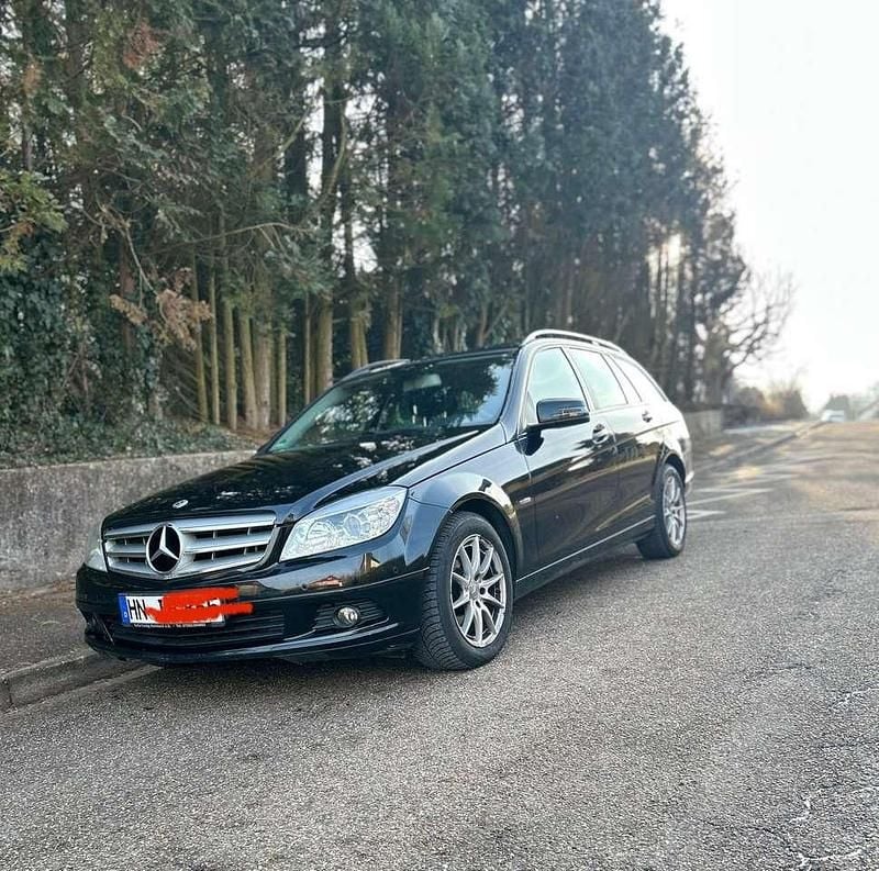 Gebraucht Mercedes C220 Elegance 170 PS (125 kW) 2010 Schwarz Kombi