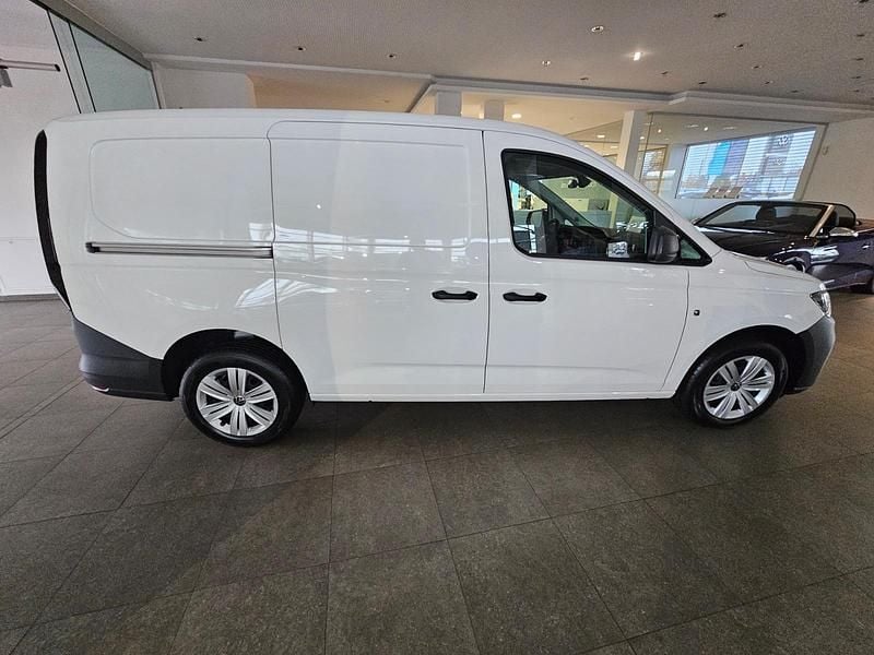 Gebraucht VW Caddy Maxi 102 PS (75 kW) 2023 Weiß Van / Kleinbus