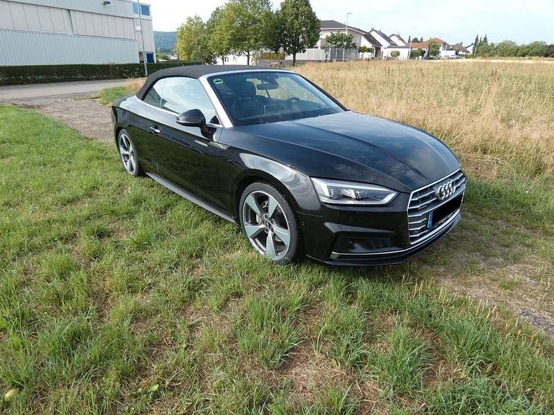 Gebraucht Audi A5 Cabriolet Sport 218 PS (160 kW) 2017 Schwarz Cabrio