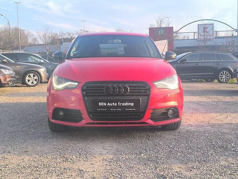 Gebraucht Audi A1 Ambition 122 PS (89 kW) 2012 Rot Kleinwagen