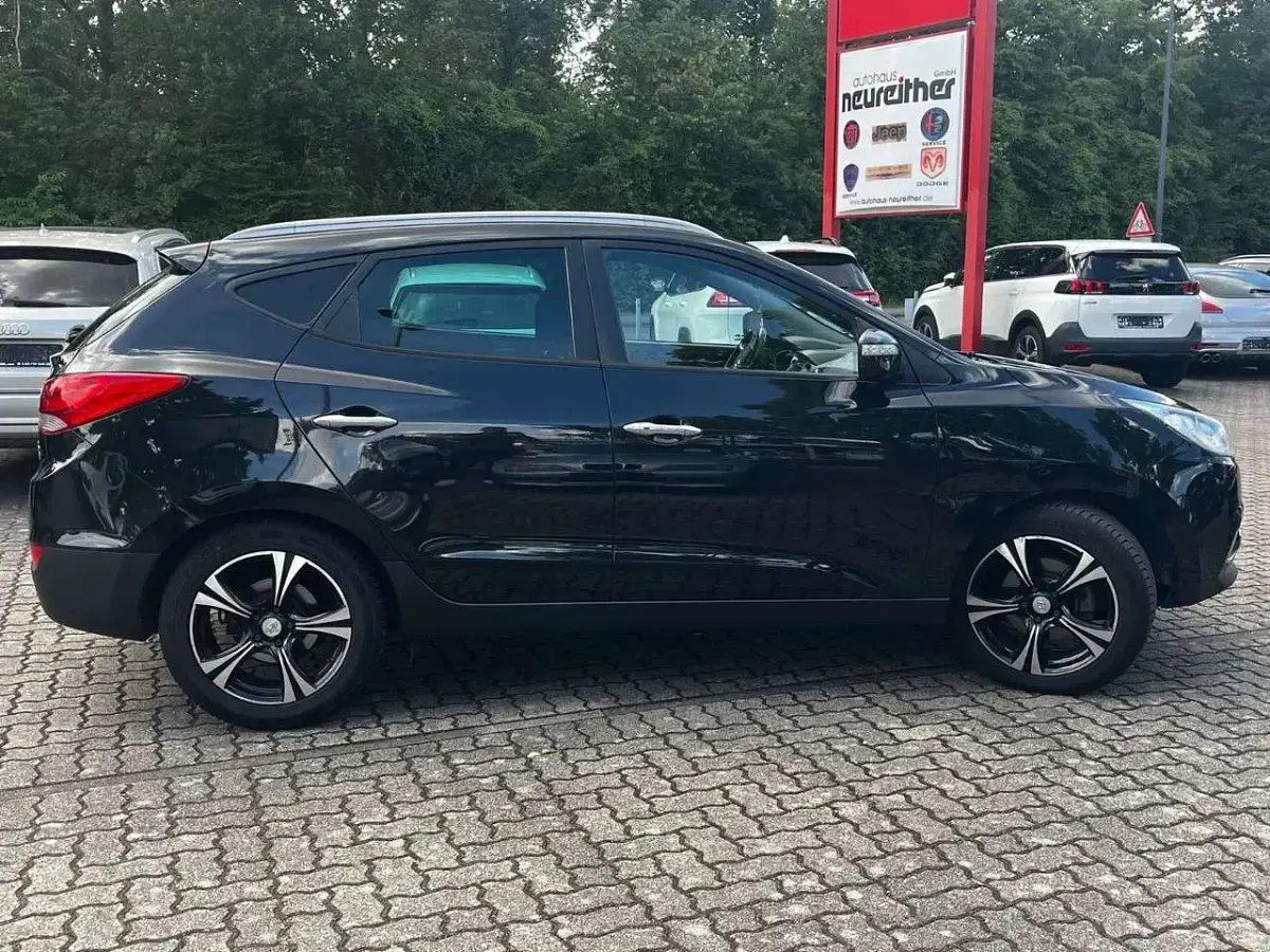 Gebraucht Hyundai ix35 Premium 184 PS (135 kW) 2010 Schwarz SUV
