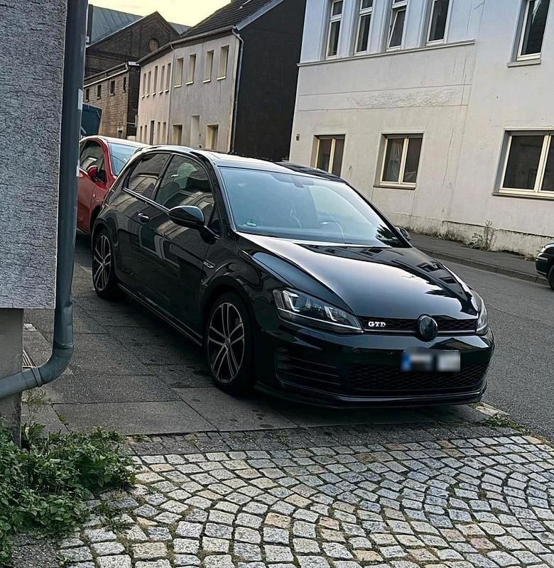 Gebraucht VW Golf GTD 184 PS (135 kW) 2016 Schwarz Coupé