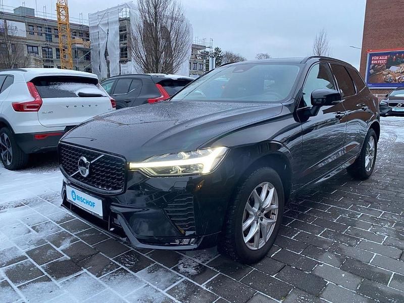 Gebraucht Volvo XC60 Plus 250 PS (183 kW) 2025 Schwarz SUV