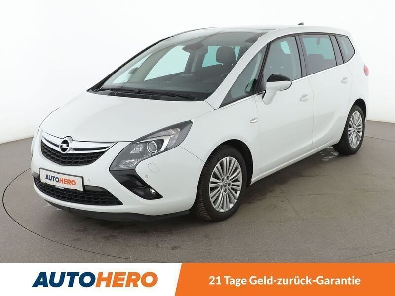 Weiß Gebraucht 2016 Opel Zafira Tourer Innovation Van / Kleinbus | 11.950 € (Fairer Preis) - Bild 1/3