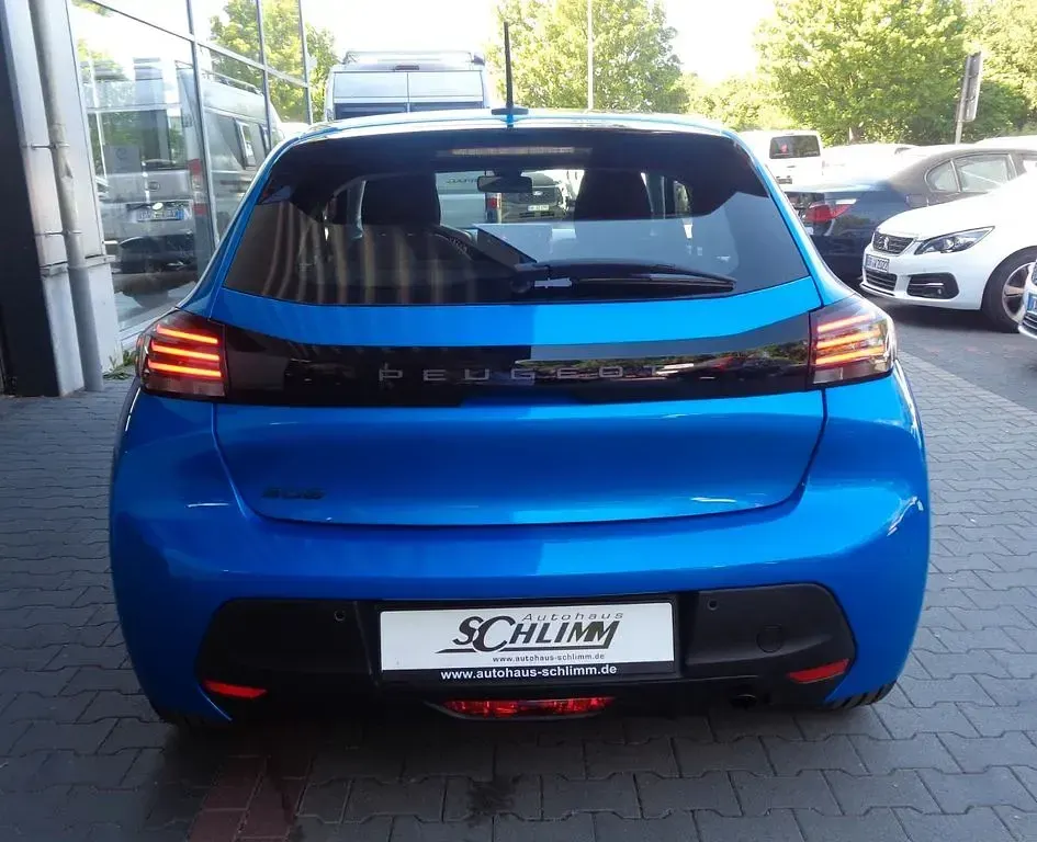 Gebraucht Peugeot 208 Active 75 PS (55 kW) 2024 Blau Kleinwagen