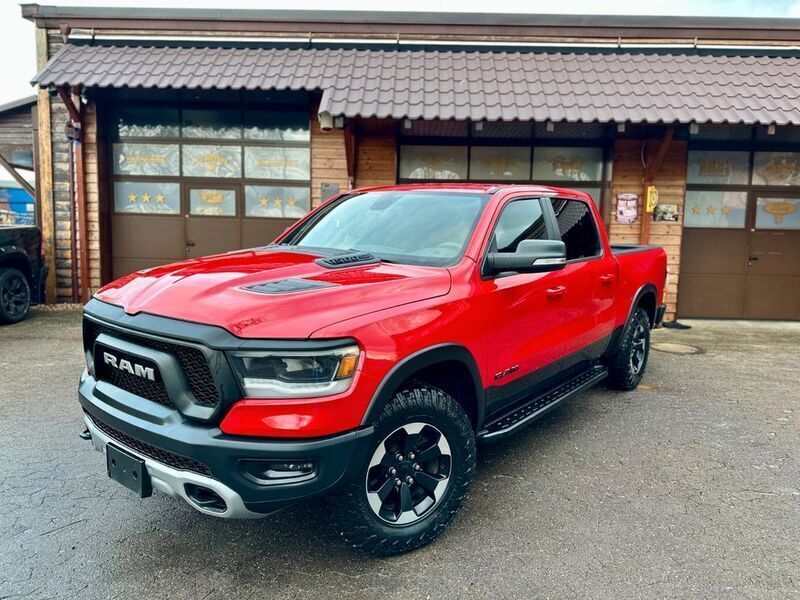 Gebraucht Dodge Ram 401 PS (294 kW) 2019 Rot Abholung
