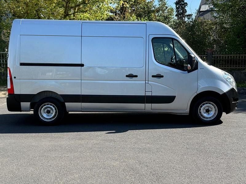 Second-hand Renault Master 131 CP (96 kW) 2018 Gri Van