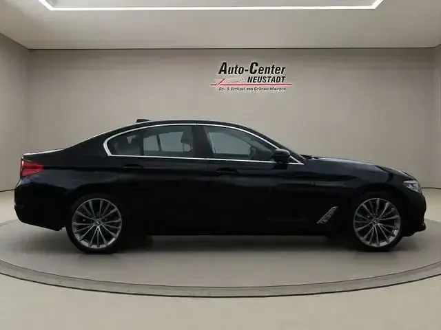 Gebraucht BMW 530 252 PS (185 kW) 2020 Blau Limousine