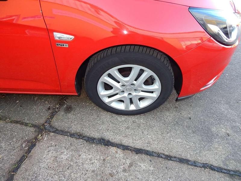 Gebraucht Opel Astra Edition 136 PS (100 kW) 2019 Other Kleinwagen