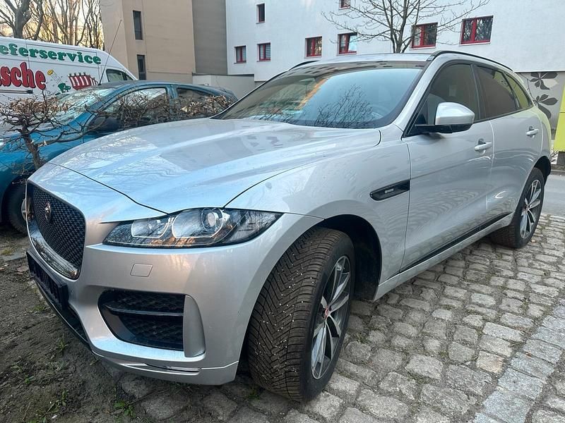 Gebraucht Jaguar F-Pace 250 PS (183 kW) 2019 Silber SUV