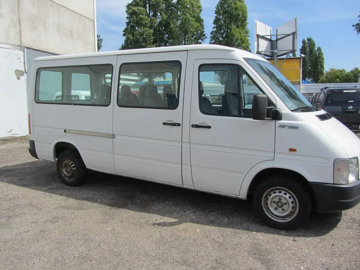 Gebraucht VW LT 83 PS (61 kW) 2001 Grau Kombi