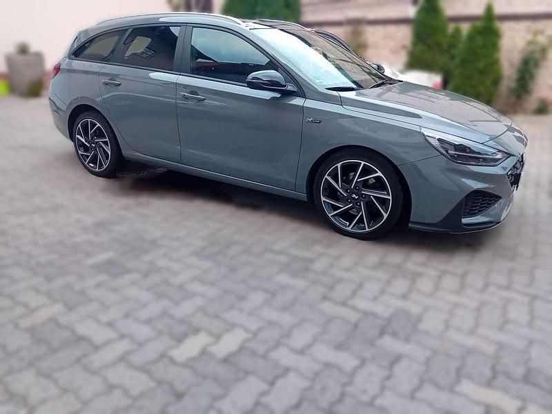 Grau Gebraucht 2021 Hyundai i30 N Line Kombi | 19.000 € (Guter Preis) - Bild 1/4