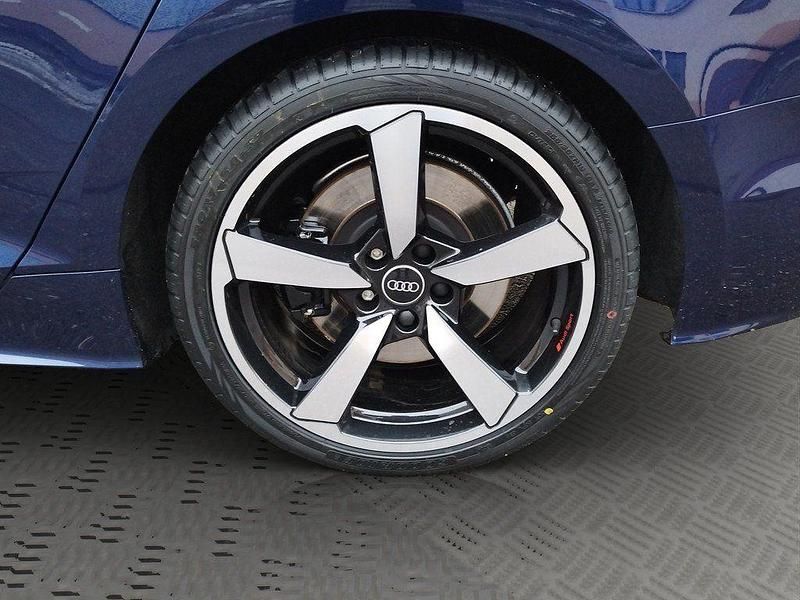 Gebraucht Audi S5 Sportback Ambiente 341 PS (250 kW) 2022 Navarrablau metallic Kleinwagen