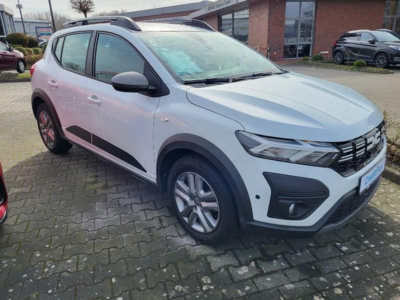 Gebraucht Dacia Sandero Stepway 91 PS (66 kW) 2023 Blanc glacier Kleinwagen