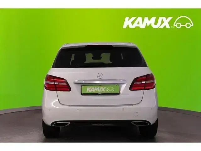 Gebraucht Mercedes B200 Style 156 PS (114 kW) 2018 Calcitweiss/zirrusweiss Kleinwagen