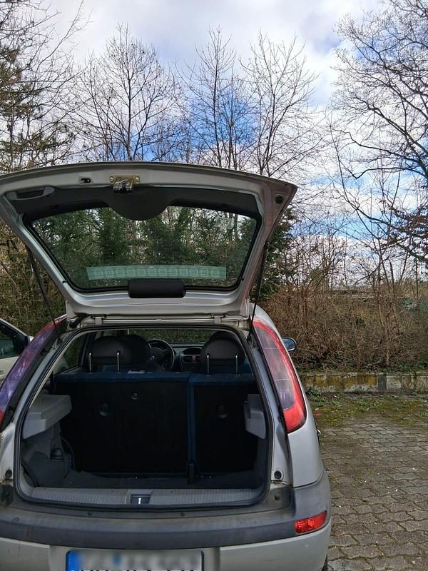 Gebraucht Opel Corsa 70 PS (51 kW) 2003 Grau Kleinwagen