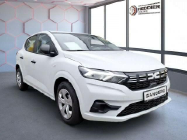 Gebraucht Dacia Sandero Essentiel 67 PS (49 kW) 2022 Weiß Kleinwagen