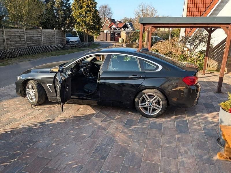 Gebraucht BMW 420 190 PS (139 kW) 2018 Schwarz Coupé