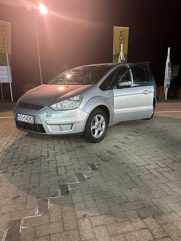 Gebraucht Ford S-MAX S 115 PS (84 kW) 2008 Grau Van / Kleinbus