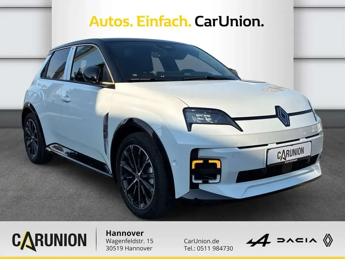 Gebraucht Renault 5 E-Tech Iconic 77 kW (106 PS) 2026 Qnc + black pearlschwarz metallic Limousine