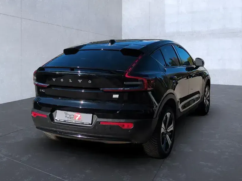 Gebraucht Volvo C40 Ultimate 300 kW (408 PS) 2023 Onyx black (metallic) SUV
