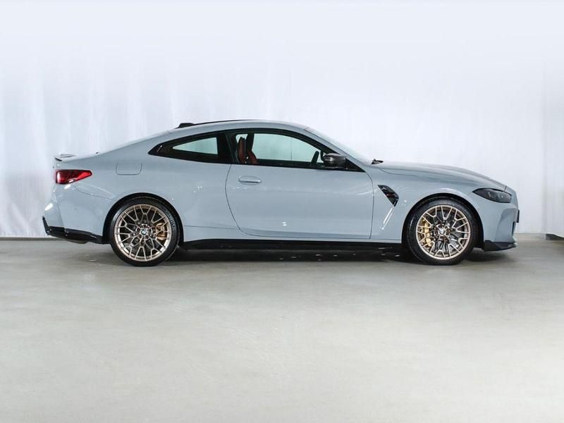 Neu BMW M4 Performance 551 PS (405 kW) 2025 Grau Coupé