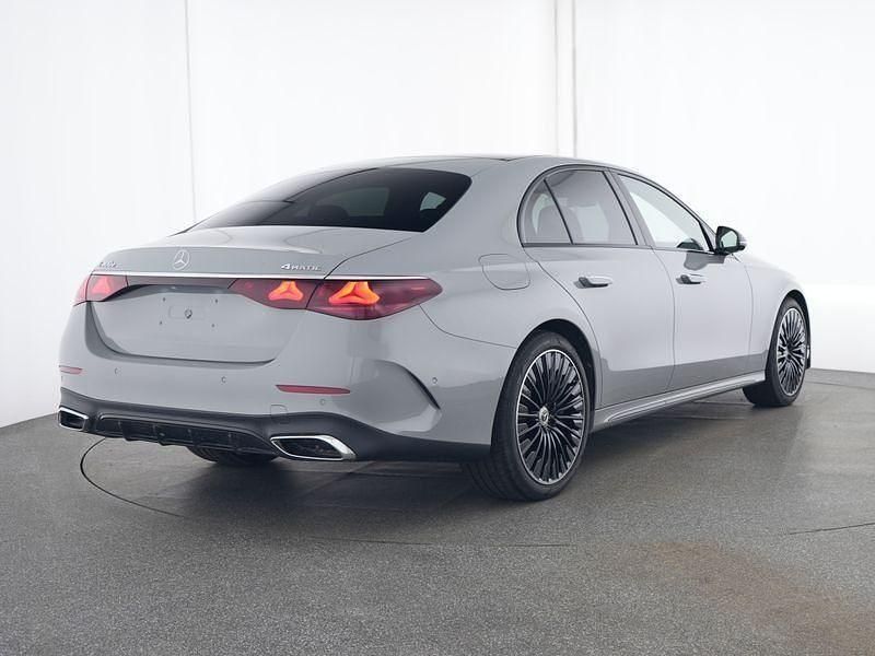 Gebraucht Mercedes E400 AMG 381 PS (280 kW) 2023 Grau Limousine