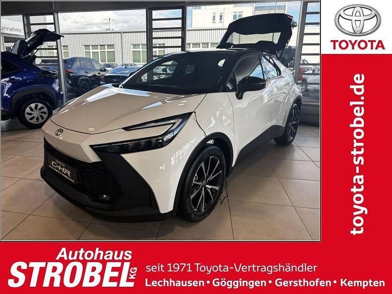 Schneeweiß/schwarz Neu 2025 Toyota C-HR SUV | 34.980 € (Superpreis) - Bild 1/4