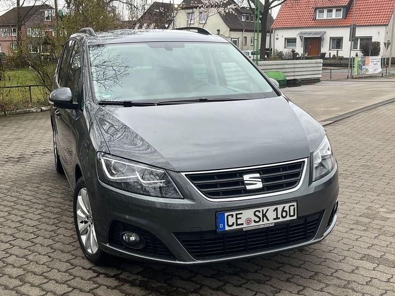 Gebraucht Seat Alhambra Style 150 PS (110 kW) 2016 Grau Van / Kleinbus