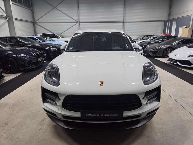 Gebraucht Porsche Macan 245 PS (180 kW) 2021 Weiß SUV