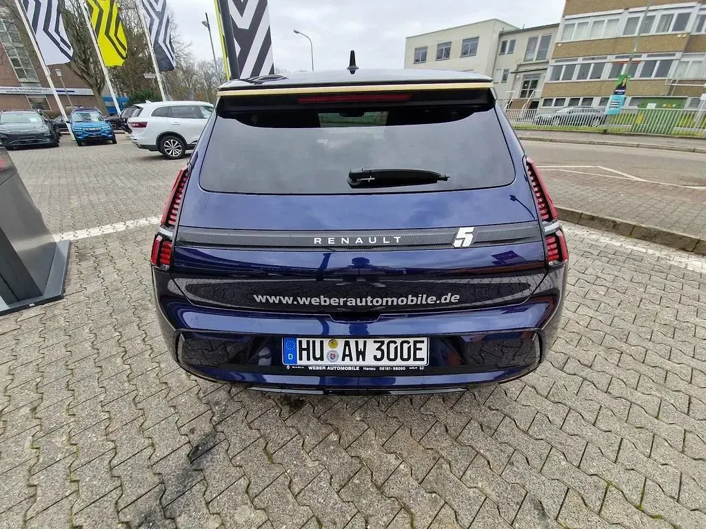 Gebraucht Renault 5 E-Tech Iconic 89 kW (122 PS) 2024 Schwarz Limousine