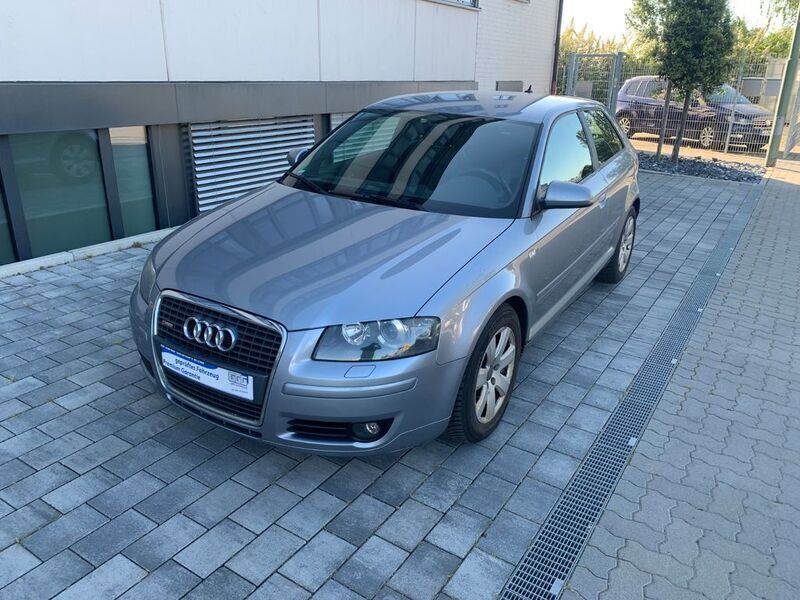 Silber Gebraucht 2006 Audi A3 S-Line Coupé | 3.350 € (Guter Preis) - Bild 1/4