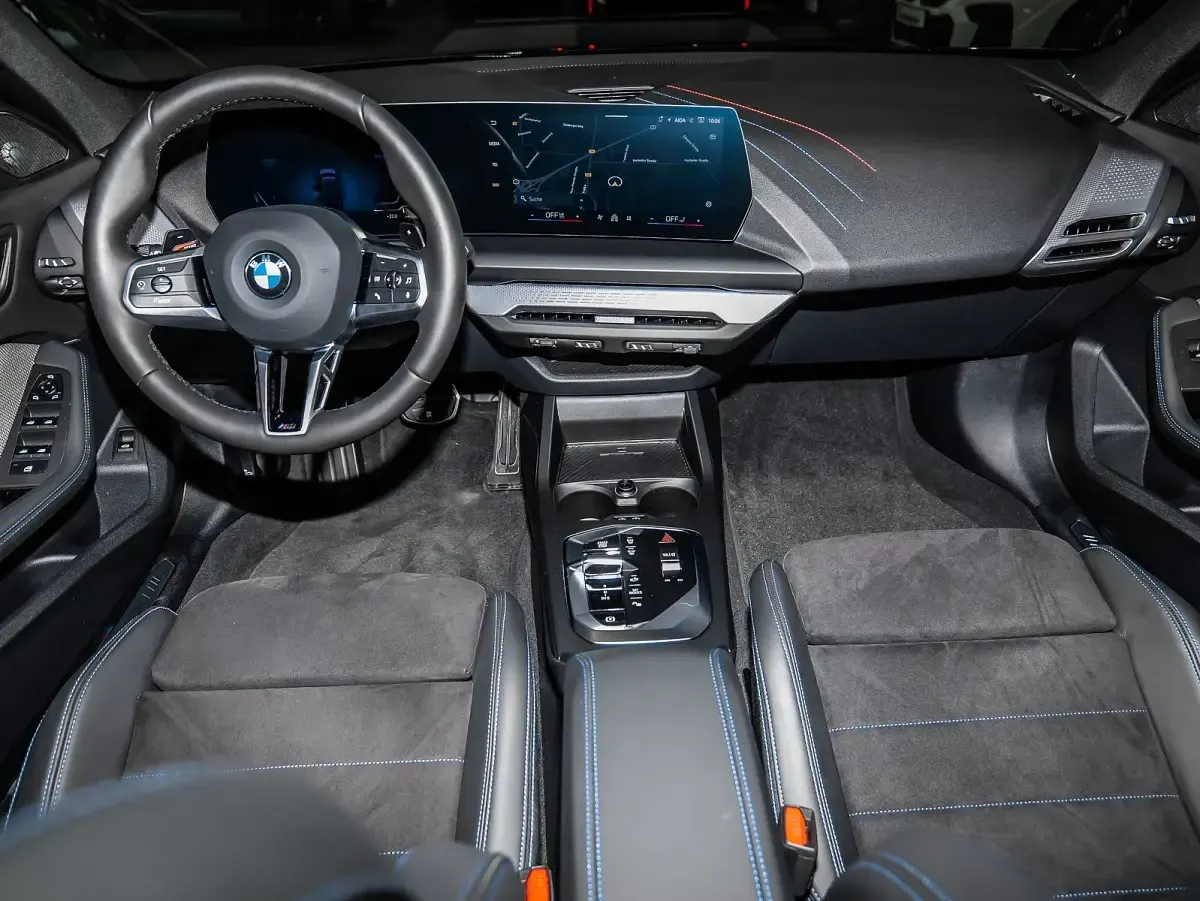 Gebraucht BMW 123 M Sport 218 PS (160 kW) 2025 Thundernight Kleinwagen