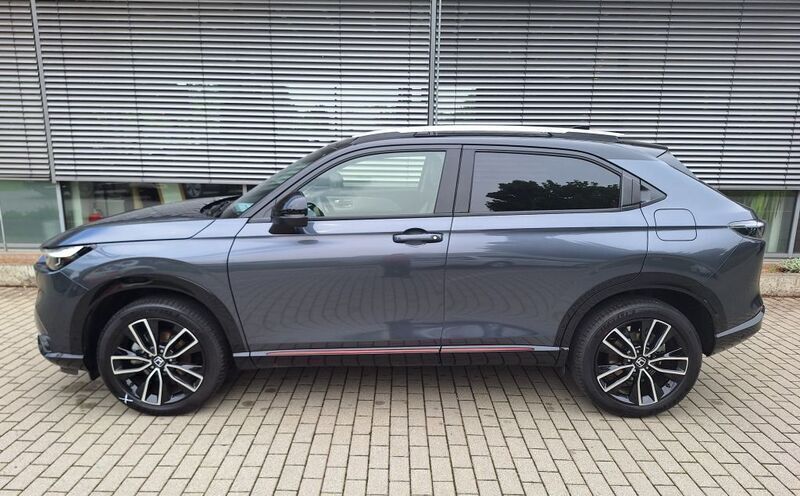 Meteorid grey Gebraucht 2024 Honda HR-V Advance SUV | 30.890 € (Fairer Preis) - Bild 1/4