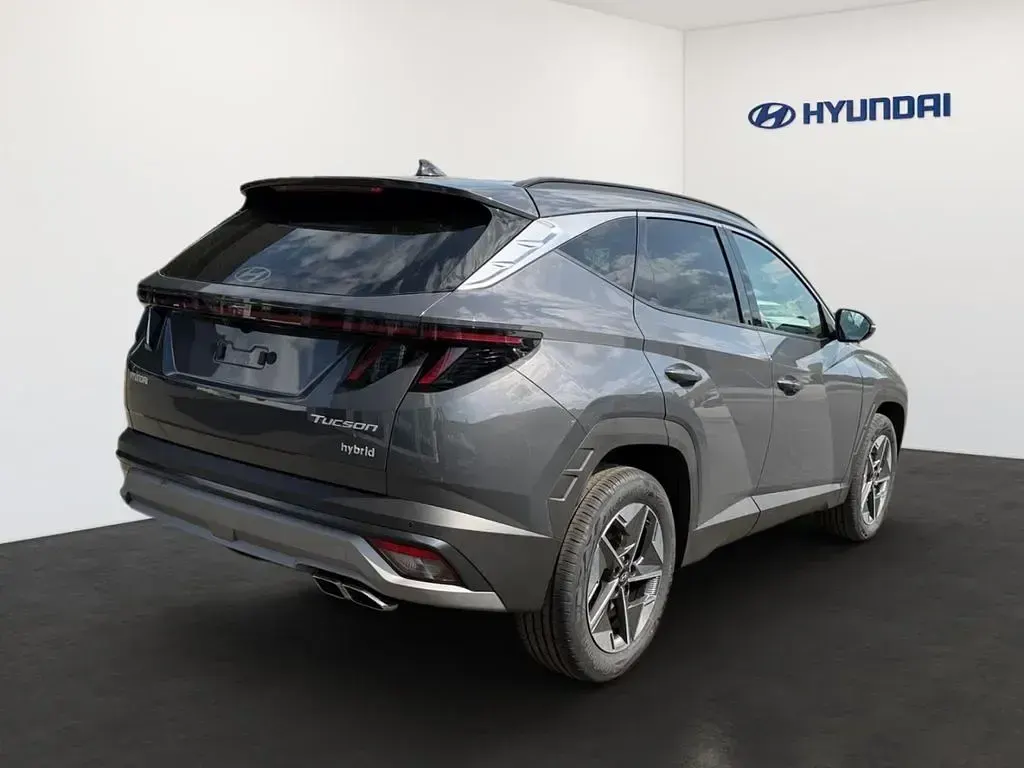 Neu Hyundai Tucson Trend 239 PS (175 kW) 2026 Grau SUV