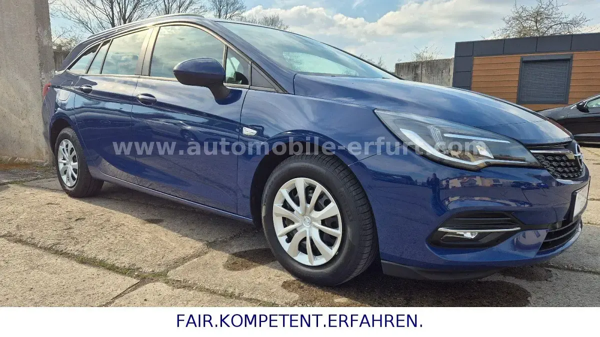 Gebraucht Opel Astra Business 122 PS (89 kW) 2020 Blau Kombi