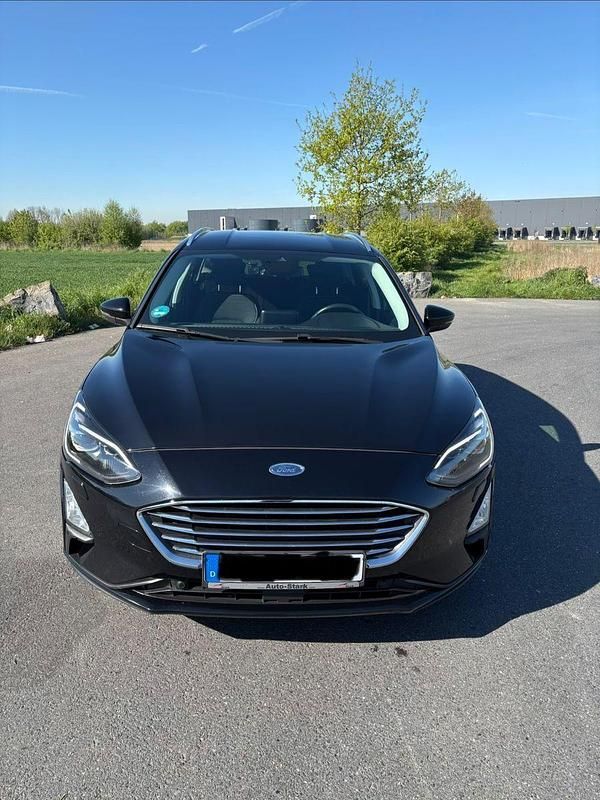 Second-hand Ford Focus Active 125 CP (91 kW) 2019 Negru Break