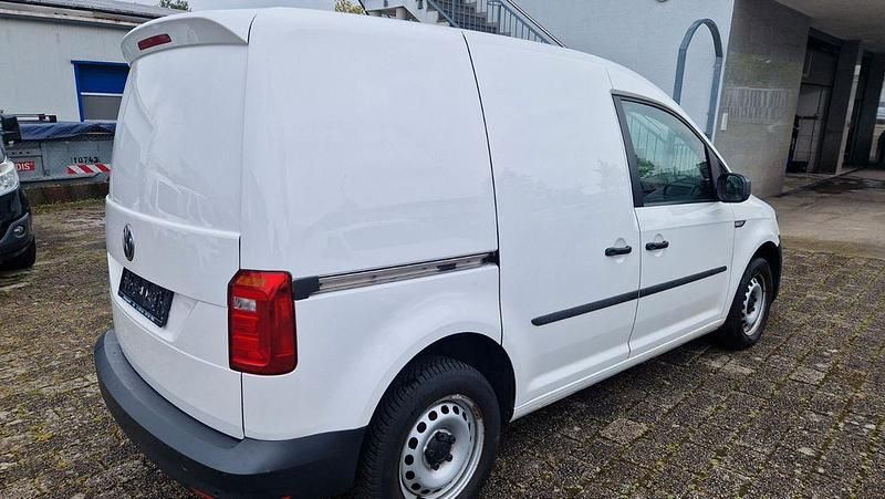Gebraucht VW Caddy Trendline 110 PS (80 kW) 2020 Weiß Van / Kleinbus