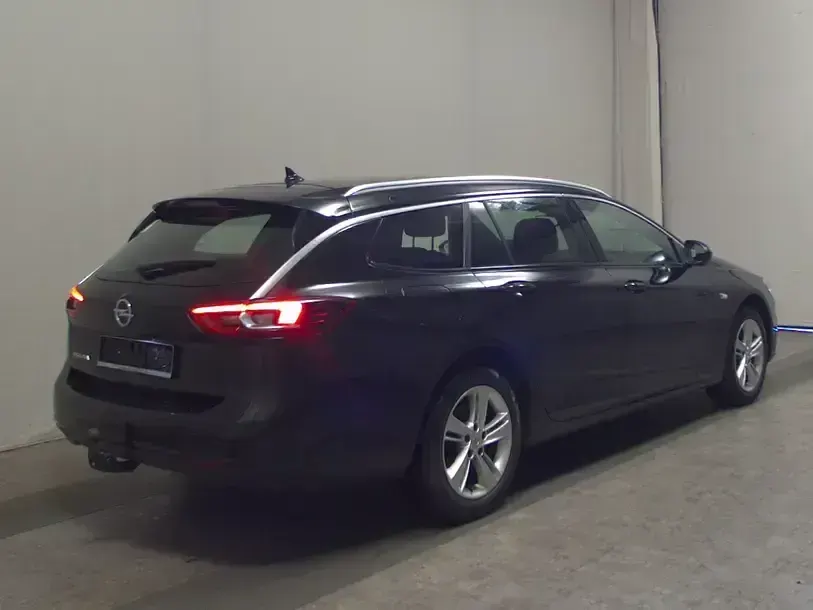 Gebraucht Opel Insignia Business 122 PS (89 kW) 2022 Schwarz Kombi
